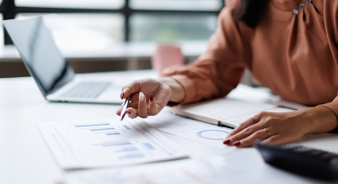 From Selling Terminals to Designing Solutions: Why Payment Sales Representatives Must Evolve or Lose Margin