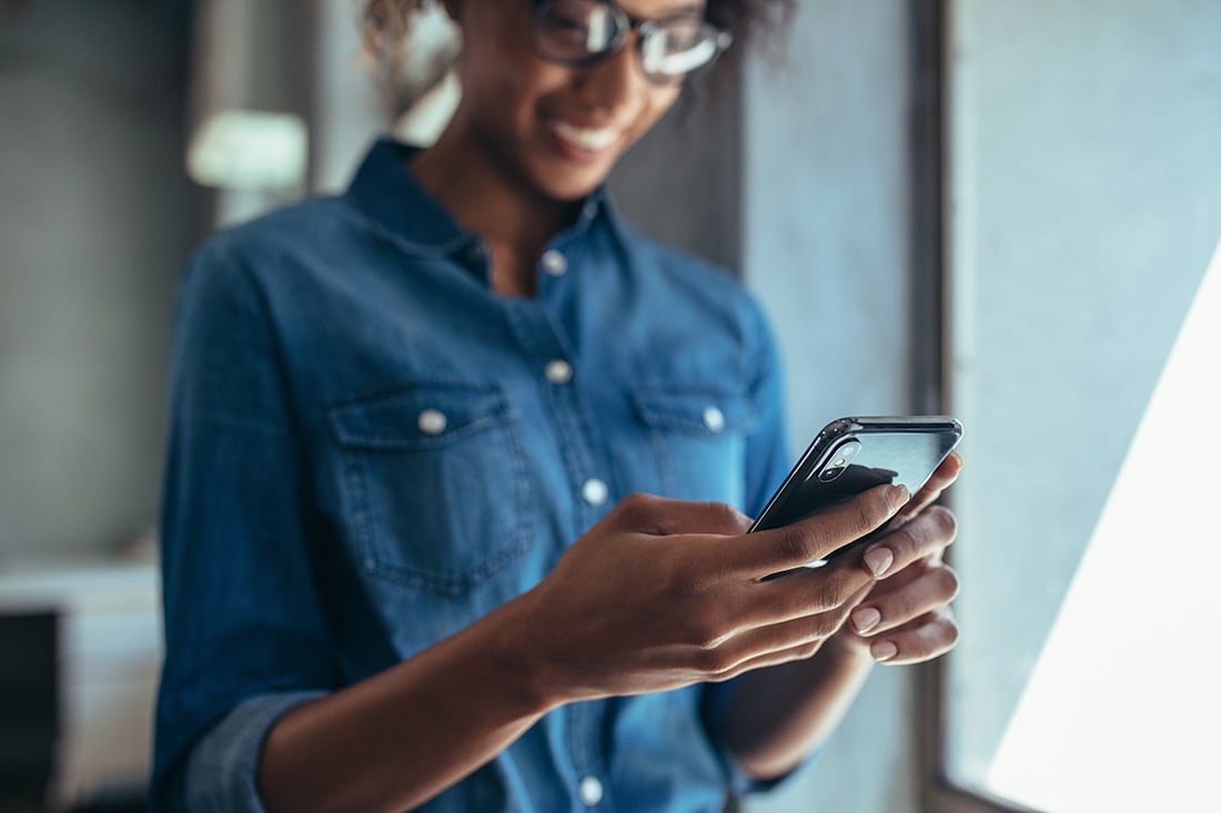 How Text Giving Can Transform Cash Flow for Small to Midsized Nonprofits
